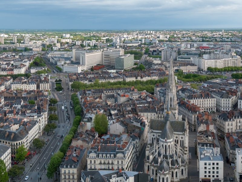 Investir dans un programme immobilier neuf à Nantes : pourquoi faire appel à un promoteur local ?