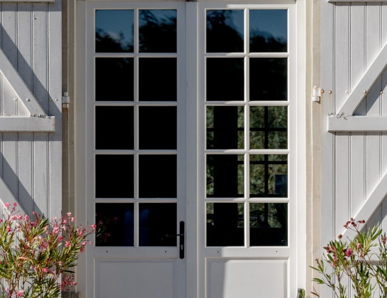 Les clés pour bien choisir vos portes-fenêtres : conseils et astuces indispensables